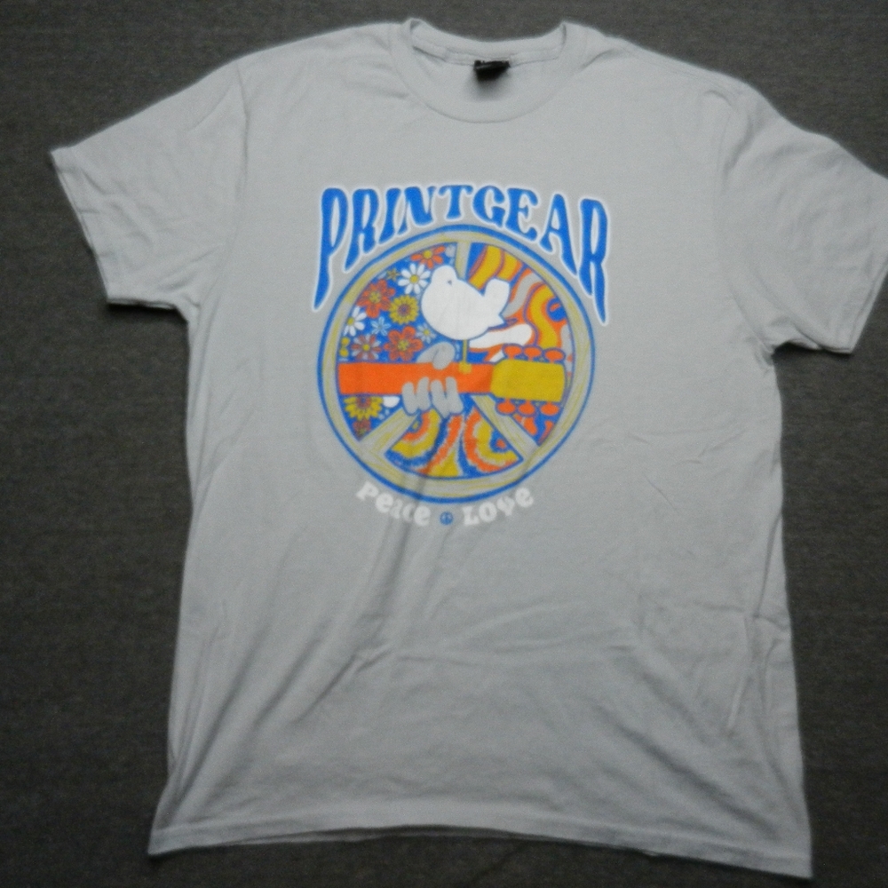 Hanes Print Gear Peace Love Shirt Adult Size Medium Woodstock Image Brand Logo